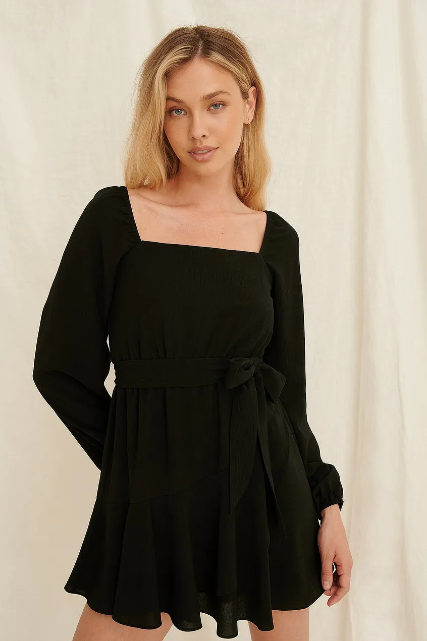 Overlapped Frill Mini Dress Black Fashionable Pleated Mini Dress