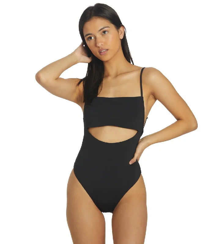 Billabong Women's Sol Searcher One Piece Swimsuit Black Pebble Plus-Size Bikini Set