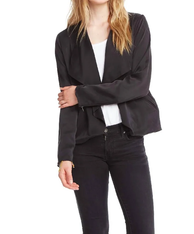 Open Front Collarless Jacket W Zippers In True Black Fitted Jacket Loose Jacket Oversized Jacket Open Front Collarless Jacket W Zippers In True Black Fitted Jacket Loose Jacket Oversized Jacket