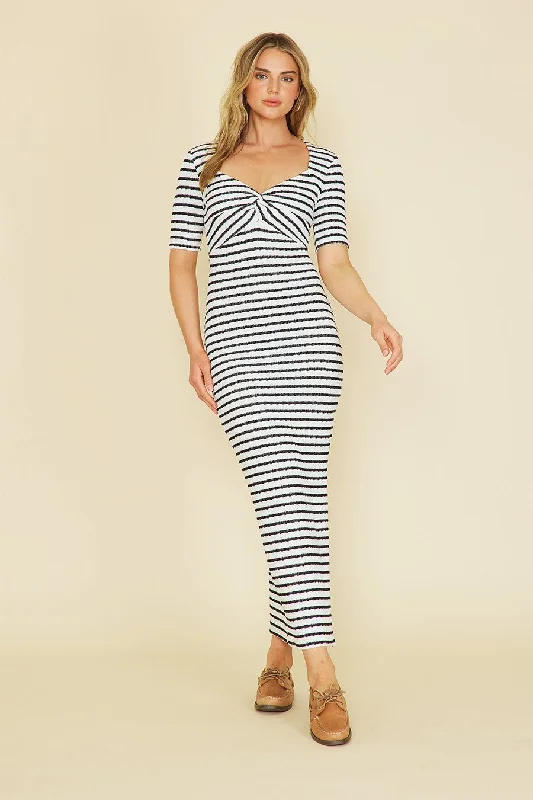 Ariana Striped Maxi Dress Fashionable Chiffon Maxi Dress