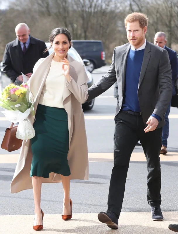 Greta Constantine Kace Skirt - "Meghan Markle" Skirt with Flounce tulle skirt dreamy Greta Constantine Kace Skirt - "Meghan Markle" Skirt with Flounce tulle skirt dreamy